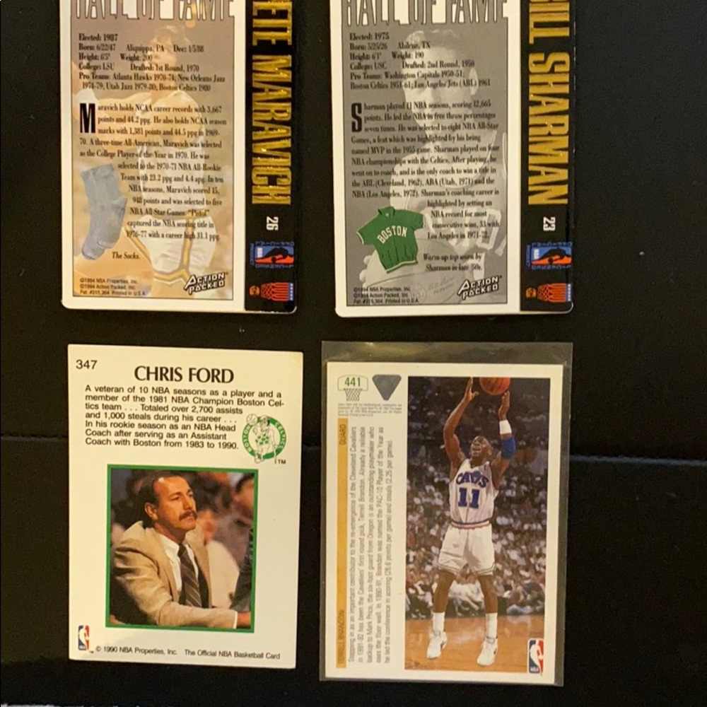 Lot of 4 basketball cards Maravich Brandon etc - Picture 2 of 10